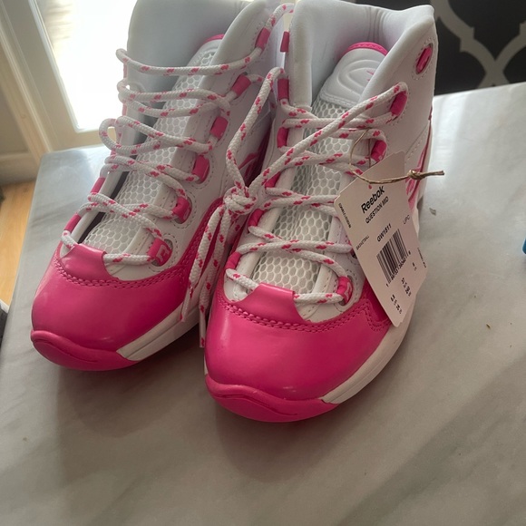 New Reebok Questions - Picture 2 of 2